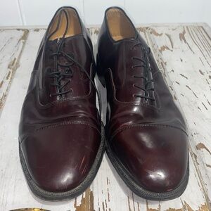 Johnston& Murphy optima comfort dress shoes size 12 burgundy color